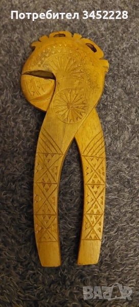 лешникотрошачка дървена за ценители , снимка 1