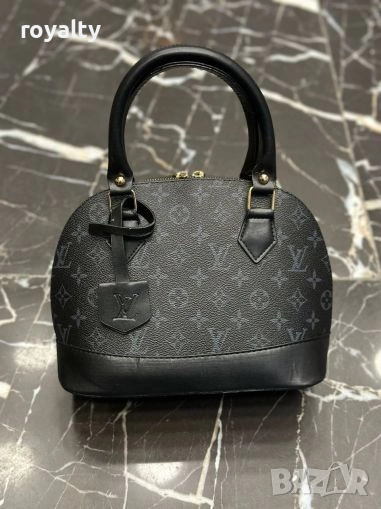 Louis Vuitton Черна Дамска Кожена Чанта , снимка 1
