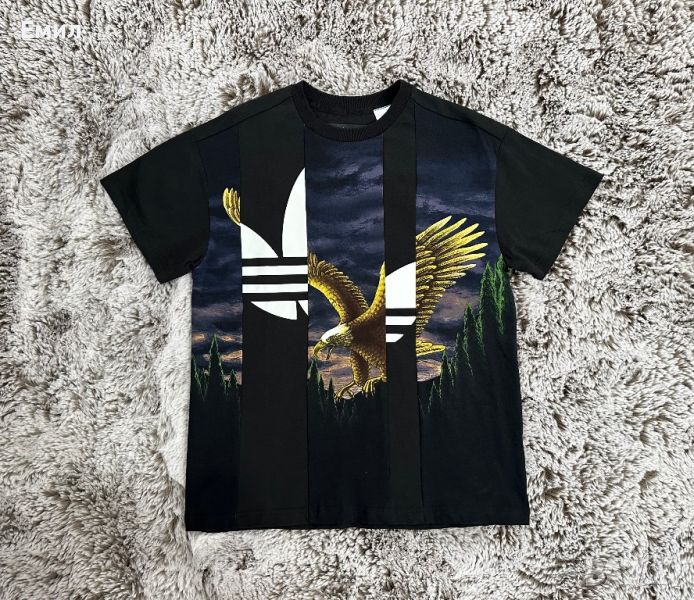 Унисекс тениска Adidas Graphic Tee Shirt, Размер М, снимка 1