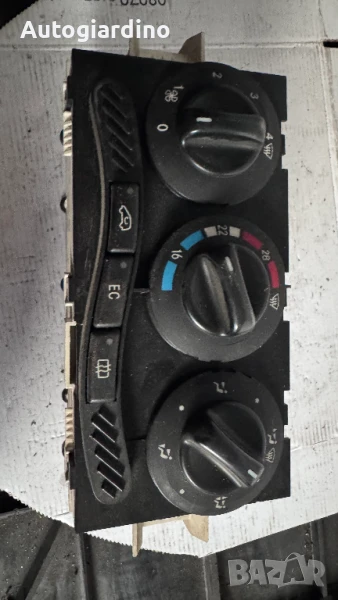 Климатичен блок / панел / табло зa Mercedes A140 - 1688300485, снимка 1