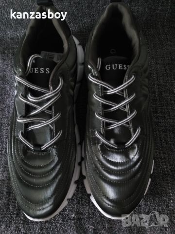 GUESS WOMEN'S SNEAKERS - FL7CHILEL12 - страхотни дамски кецове НОВИ БЕЗ ЕТИКЕТИ 41, снимка 9 - Маратонки - 46363409