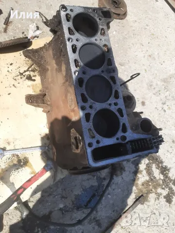 Продава се блок 2103 от Лада, снимка 4 - Части - 50282589