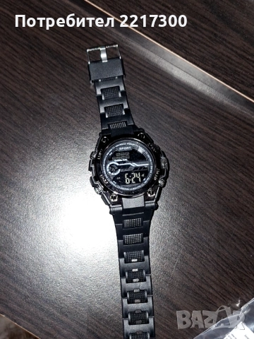 Продавам часовник