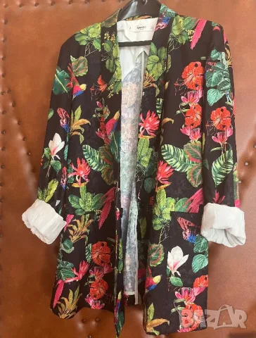Красиво сако  Mango за лятото, снимка 5 - Сака - 49495690