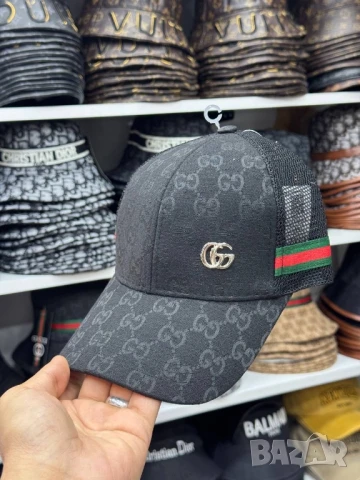 шапки с козирка gucci celine emporio armani , снимка 6 - Шапки - 50574377