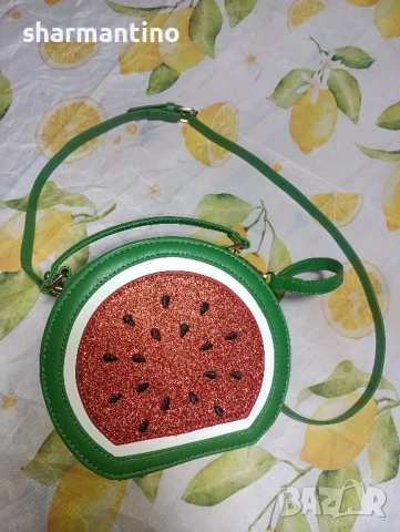 Кожена малка чанта диня - 44 лв