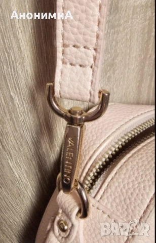 Valentino чанта , снимка 8 - Чанти - 53029876