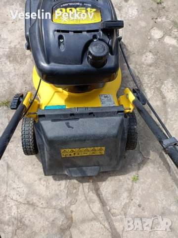 Продавам моторна косачка..., снимка 2 - Градинска техника - 53474559