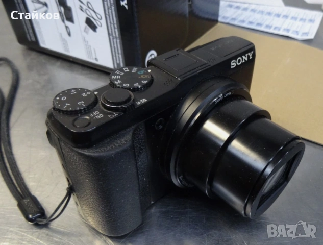 Цифров фотоапарат Sony Cyber-shot DSC-HX50 Wi-Fi,SMART, снимка 11 - Фотоапарати - 53632568