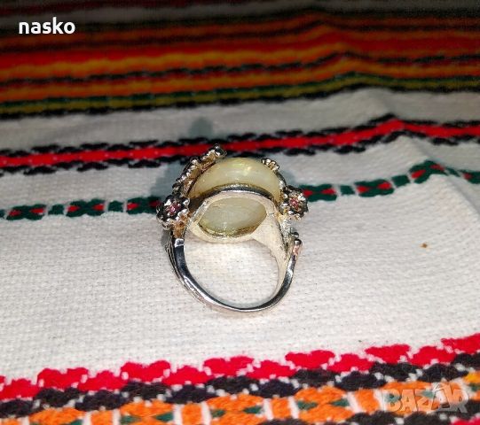 Дамски флорален пръстен, снимка 5 - Антикварни и старинни предмети - 46456562