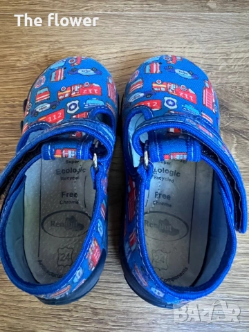 Пантофи - дишащи и тип чорапче - №22-№24, снимка 5 - Детски пантофи - 53266800