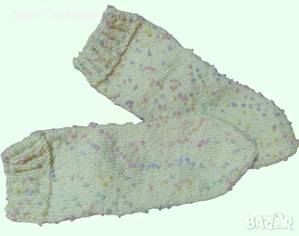 Ръчно плетени вълнени чорапи, снимка 10 - Дамски чорапи - 50031721