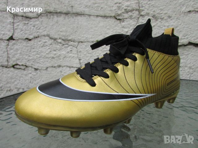 Златисти футболни обувки IFIKK, снимка 1 - Футбол - 45456751