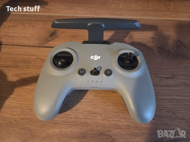 DJI FPV дрон,контролер,батерия и зарядно, снимка 5 - Дронове и аксесоари - 52668071