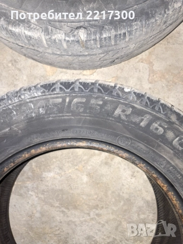 Продавам зимни гуми 4 бр. 215/65/16, снимка 3 - Гуми и джанти - 52411702
