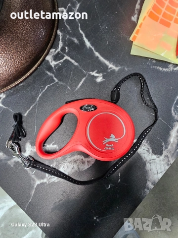 Автоматичен повод flexi Classic Large - 8м лента, до 15 кг, снимка 2 - За кучета - 52856531