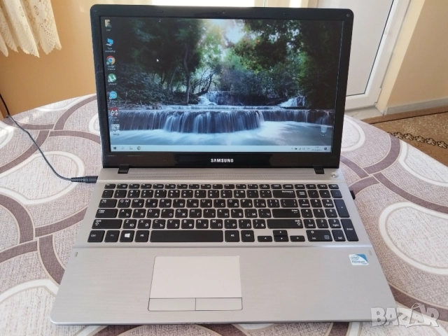 Лаптоп Samsung NP370R5E, снимка 4 - Лаптопи за дома - 52910633