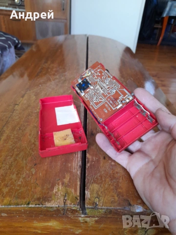 Старо радио,радиоприемник G 1000, снимка 7 - Антикварни и старинни предмети - 53786646