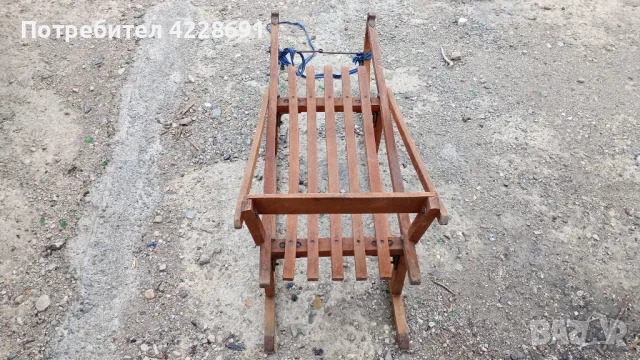  Две запазени пластмасови шейни със спирачки и преден плъзгач за Чук и Гек, снимка 3 - Други - 49606122