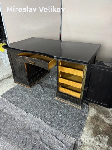 Старинно бюро в добро състояние , снимка 5 - Бюра - 53470362