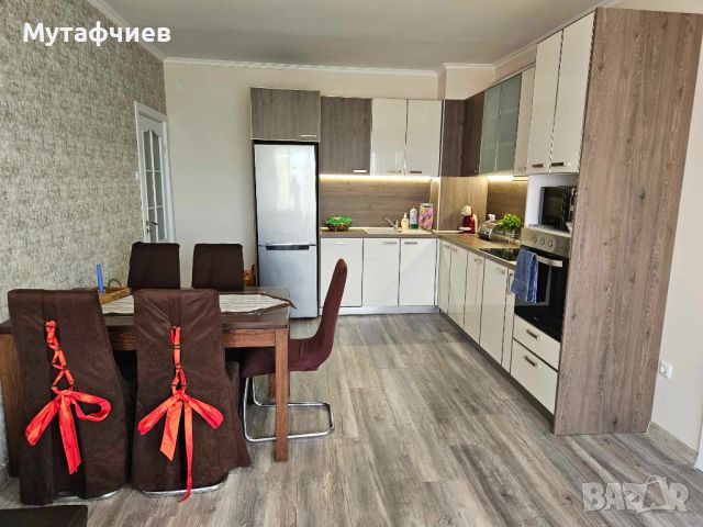 Апартамент ”БАЛЧИК” с четири стаи в новата част на града, снимка 5 - Квартири, нощувки - 46190314