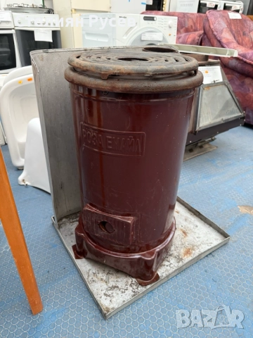 061188 печка чудо РОЗА ЕМАЙЛ  -цена 66 лв или 33,75 евро     - НЕ изпращам по еконт , само на място 