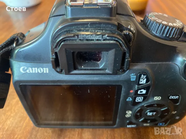 Canon EOS 1100D + калъф и една батерия, снимка 5 - Фотоапарати - 47829067