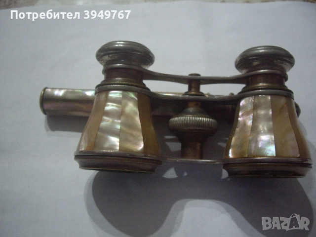 Стар театрален бинокъл със седеф., снимка 2 - Антикварни и старинни предмети - 52124261