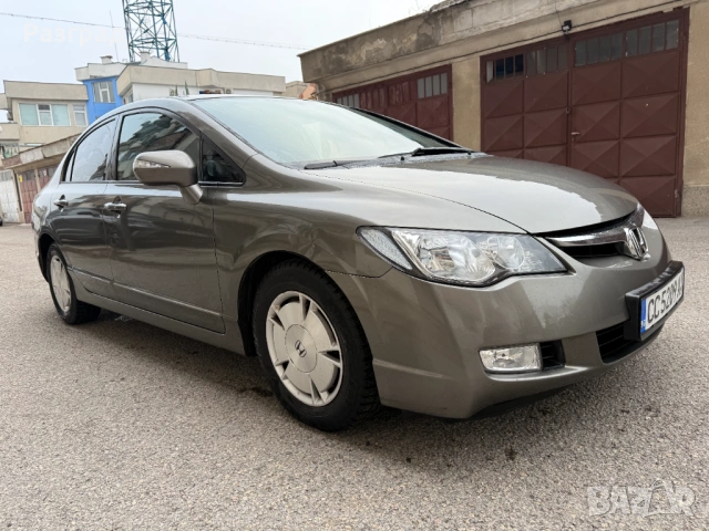 Honda Civic 1.3I HYBRID, снимка 2 - Автомобили и джипове - 53044689