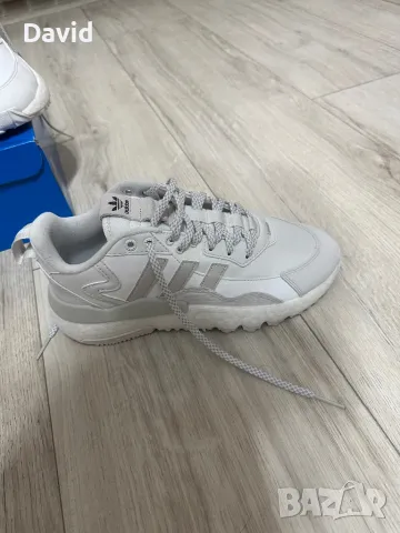 Продавам чисто нови обувки Adidas Nite Jogger в бял цвят, снимка 2 - Други - 48537835