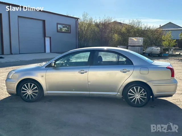 Toyota Avensis 1.8 бензин/газ, мултимедия НА ЧАСТИ, снимка 4 - Автомобили и джипове - 47951237