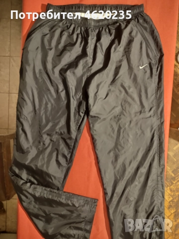 Nike AIR размер XL , снимка 2 - Спортни дрехи, екипи - 52381987