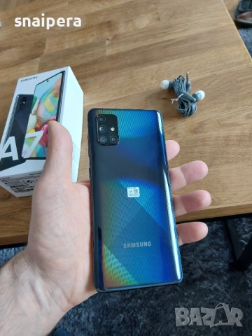 Смартфон Samsung Galaxy A71, снимка 3 - Samsung - 53609596