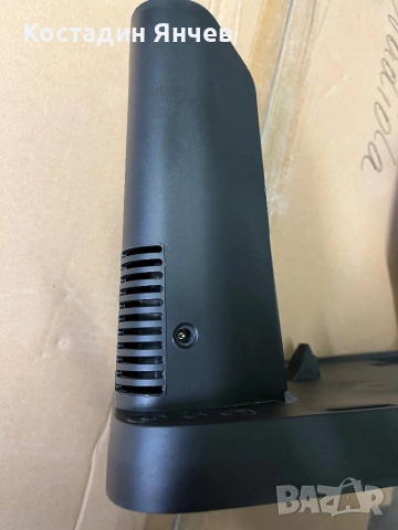 Зарядна станция за прахосмукачка Jonr ed12, снимка 4 - Оригинални зарядни - 53626507