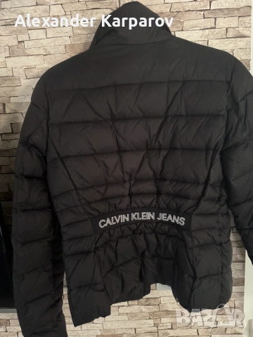 Calvin Klein Jeans пухено яке S - оригинал, отлично състояние, снимка 3 - Якета - 53638602