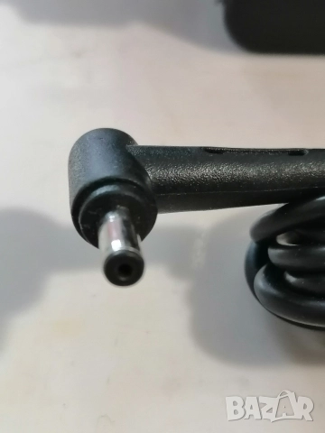 ASUS ADP 33W Зарядно за таблет /лаптоп, снимка 2 - Друга електроника - 52864960