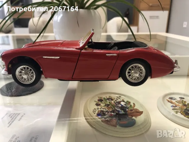 Модел 1/18 Austin Healey, снимка 4 - Колекции - 47094250