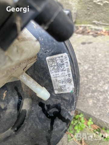 Останали Части Audi A3 8P 1.6 VW Стартер Помпа, снимка 10 - Части - 54059252