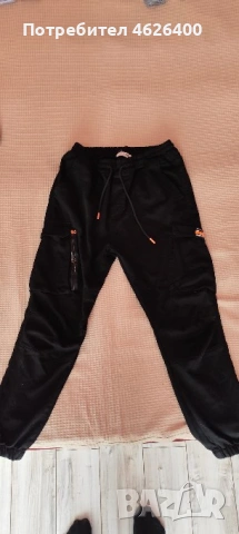 Продавам спортно долнище панталон-тип карго