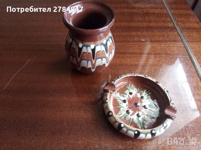 Комплект керамична ваза и пепелник от социализма , снимка 5 - Вази - 45455544