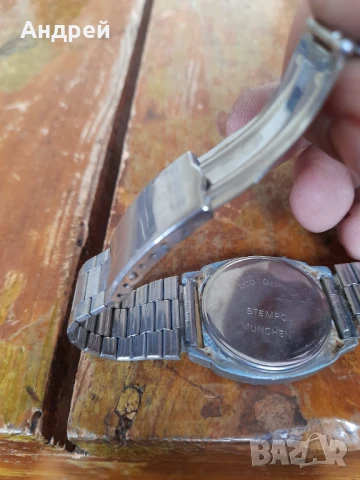 Стар електронен часовник Yamaha, снимка 6 - Антикварни и старинни предмети - 50475063