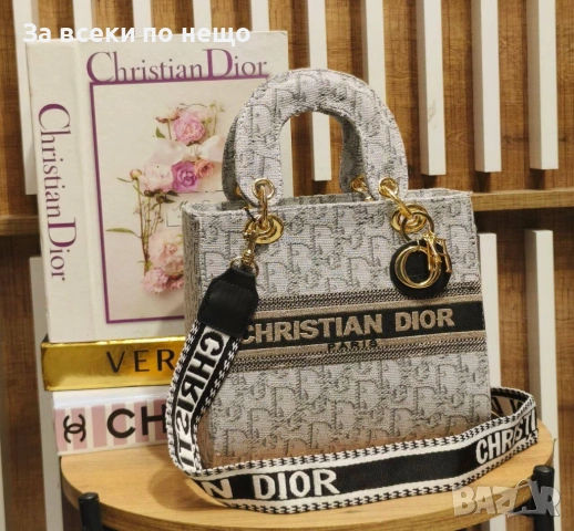 Christian Dior Дамска Малка Чанта Кристиян Диор - Налични Различни Цветове Код SK811, снимка 3 - Чанти - 53183605