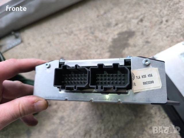 Усилвател за Музика на VW, снимка 4 - Ресийвъри, усилватели, смесителни пултове - 53300104