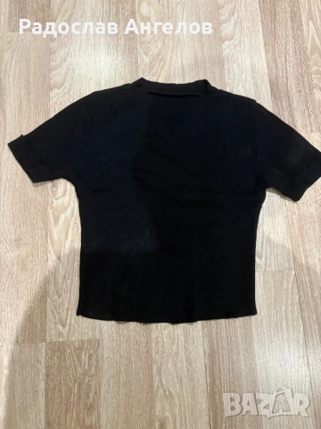 Дамска къса тениска