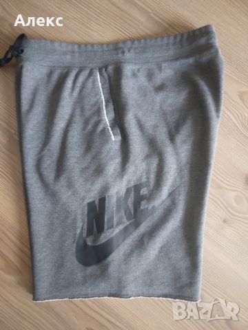 Nike - оригинални къси панталони, снимка 3 - Къси панталони - 46059360