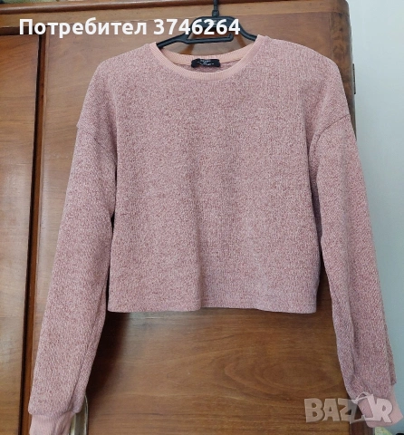 Розова блуза bershka, снимка 2 - Блузи с дълъг ръкав и пуловери - 53645512