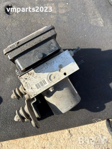 ABS модул за VW Passat B7 2013, снимка 2 - Части - 53914694