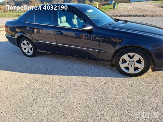 Автомобил Мерцедес w211, снимка 4 - Автомобили и джипове - 52414784