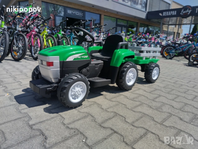 NEBRASKA акумулаторен трактор с ремарке DALLAS зелен