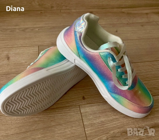 Нови цветни дамски обувки, снимка 3 - Маратонки - 53647452